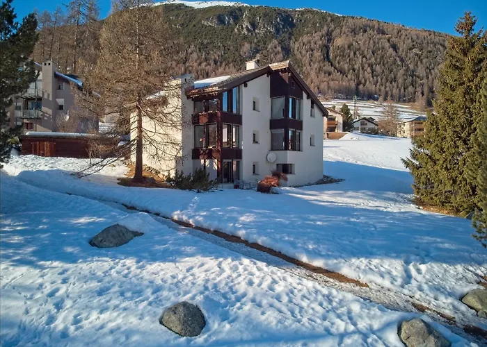 Abitaziun Pruenella - Chamues-ch