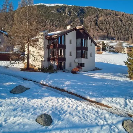 Abitaziun Pruenella - Chamues-ch